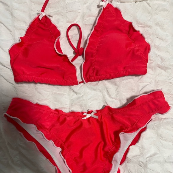 Red Triangle Bikini Top - Picture 2 of 7